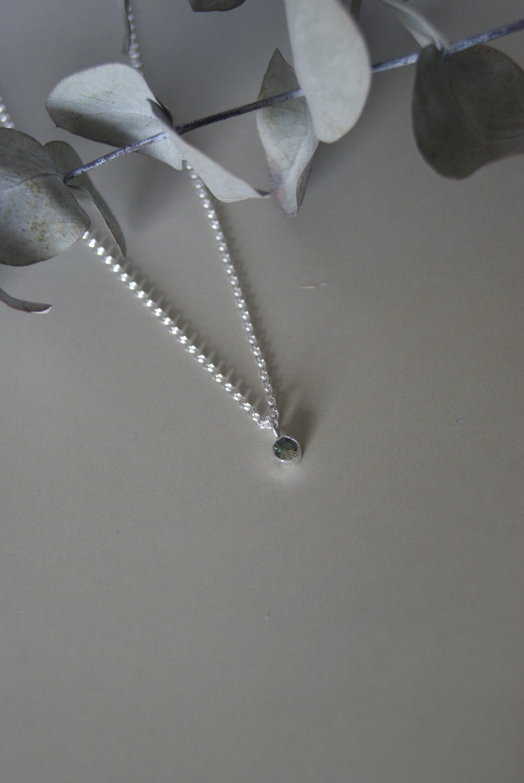 Collier pierre de naissance